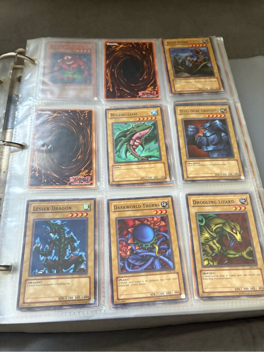 Yu-Gi-Oh! Trading Card Collection Pages - Assorted Cards - Picture 8 of 14